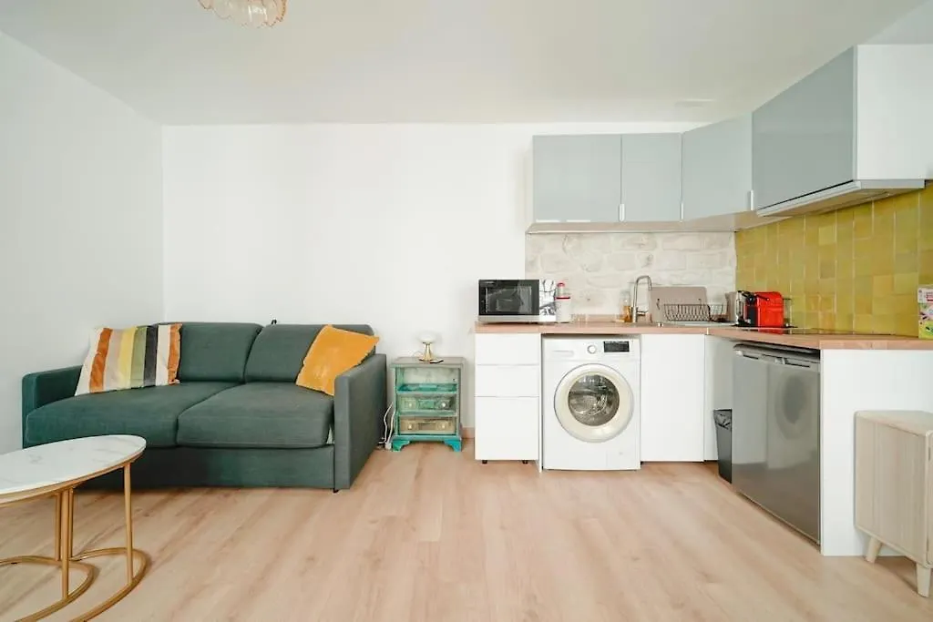 Doorman In 12th Apartment